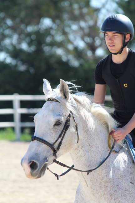 Sergio Del Buono a galoppo con il suo cavallo