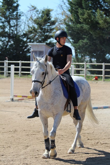 Gli esercizi da farsi a cavallo